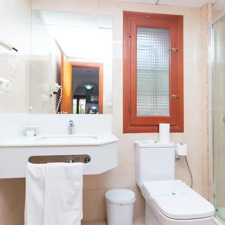 Aparto Galetamar Apartmán *